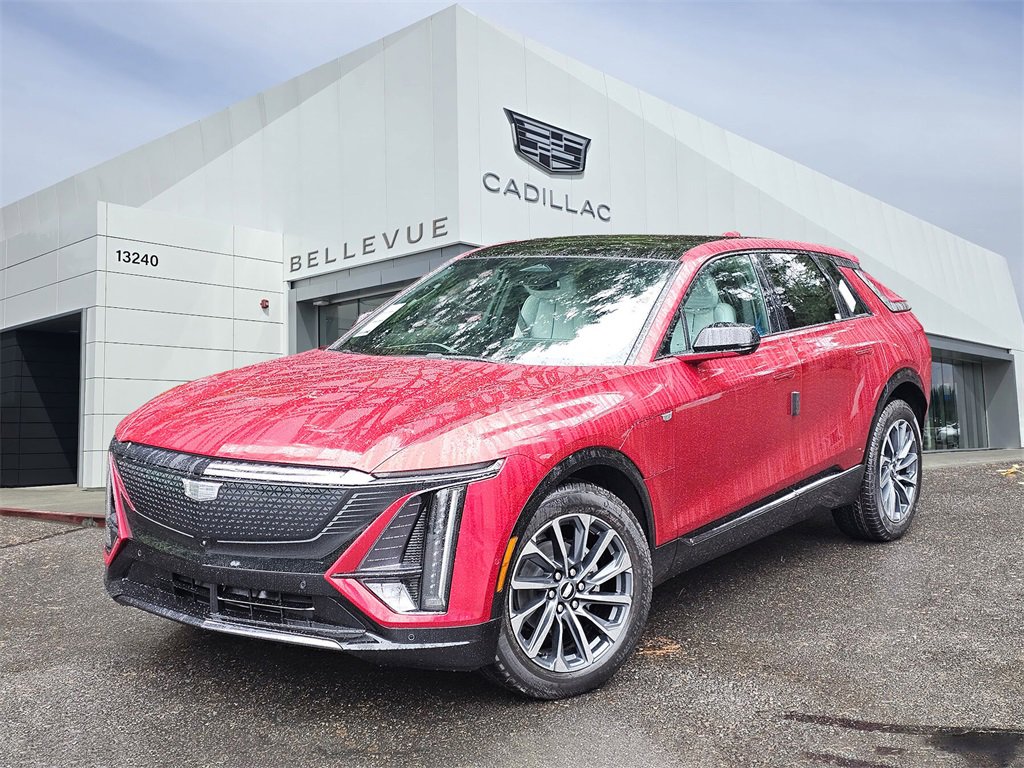 New 2026 Cadillac Lyriq Sport image 1