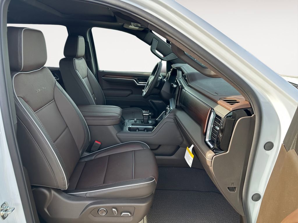 New 2026 GMC Sierra 1500 Denali w/ Technology Package AWD/4WD image 15