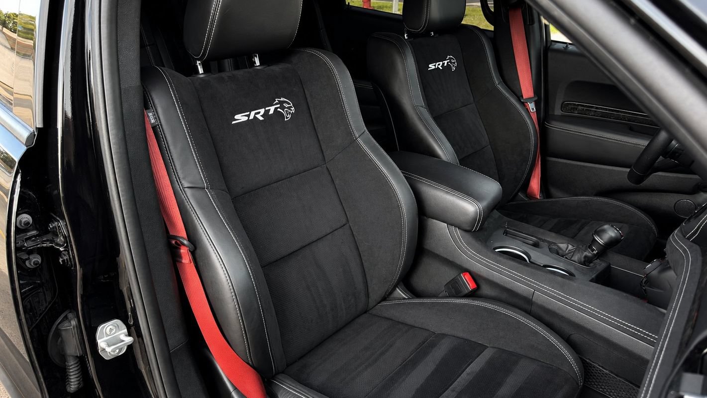 Used 2021 Dodge Durango SRT Hellcat w/ Premium Interior Group AWD/4WD image 17