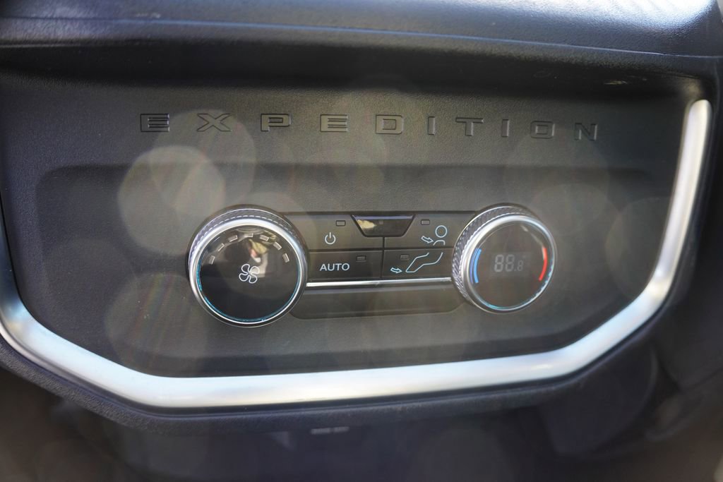 Certified 2025 Ford Expedition Max Active image 21