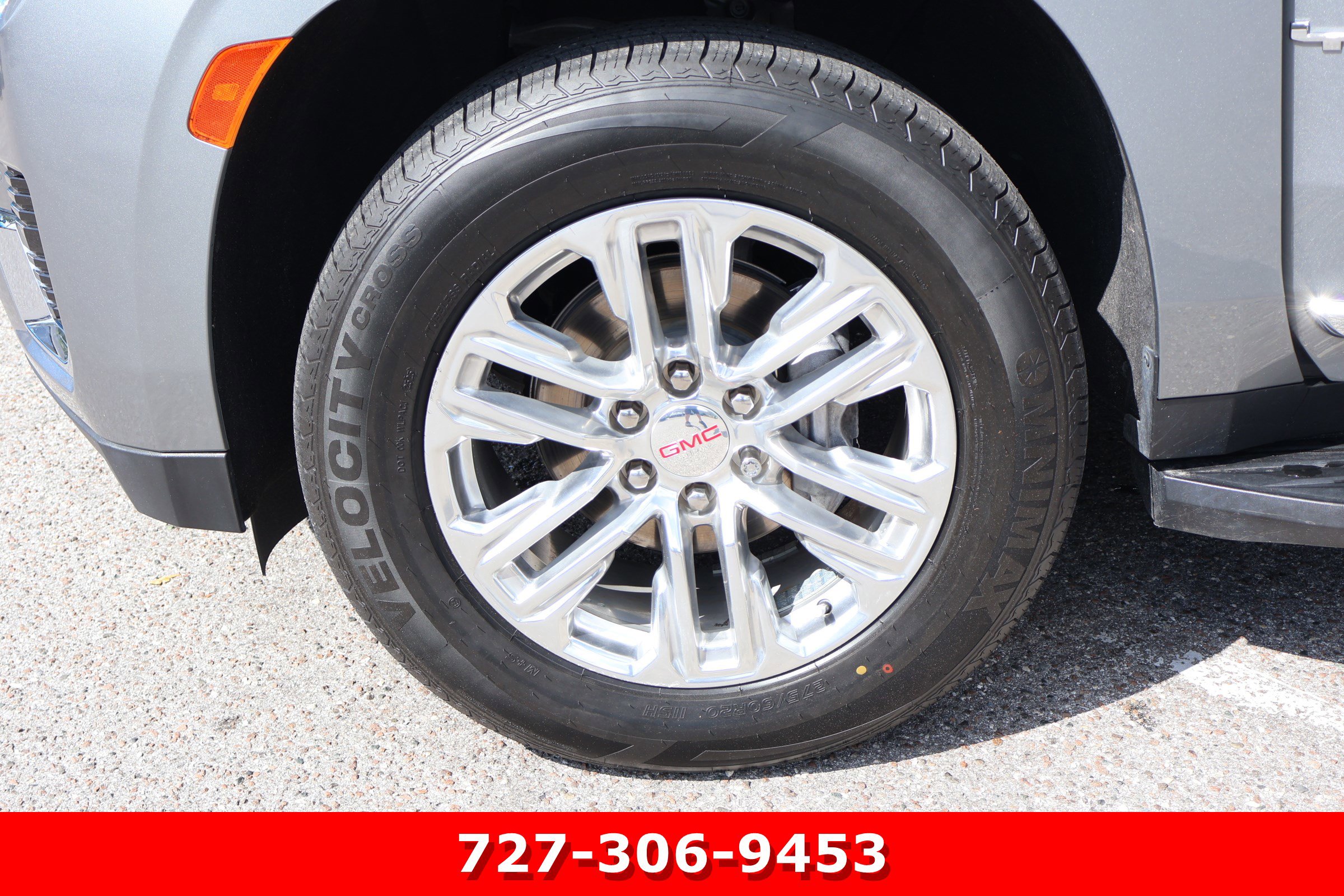 Used 2023 GMC Yukon SLT RWD image 14
