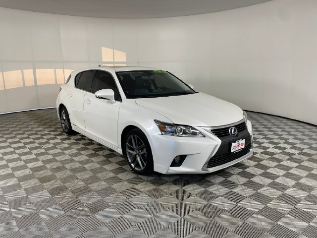 Used 2017 Lexus CT 200h w/ Navigation System Package FWD image 18