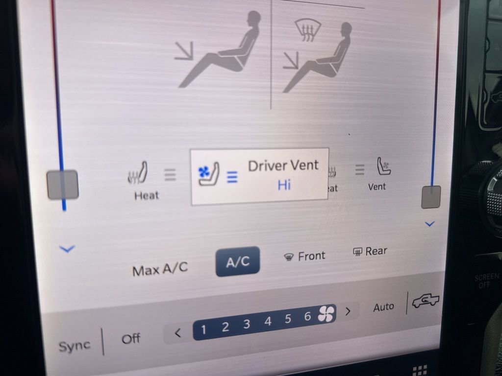 Used 2024 RAM 2500 Laramie image 22