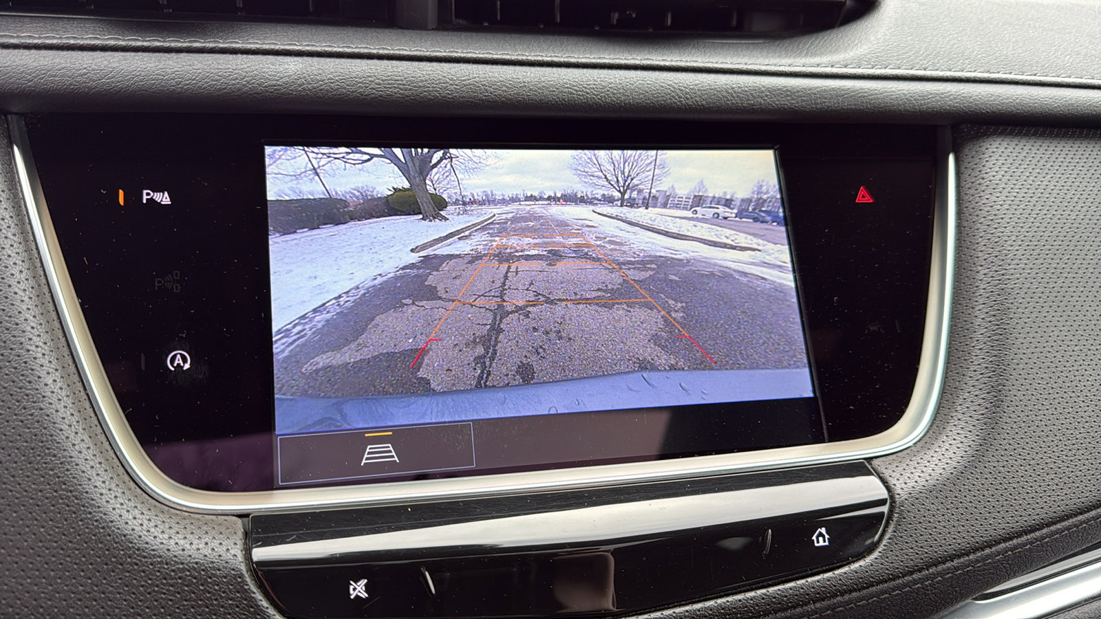 Certified 2025 Cadillac XT5 Premium Luxury image 23