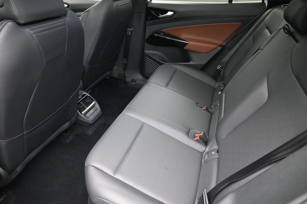 Used 2022 Volkswagen ID.4 Pro S AWD/4WD image 22