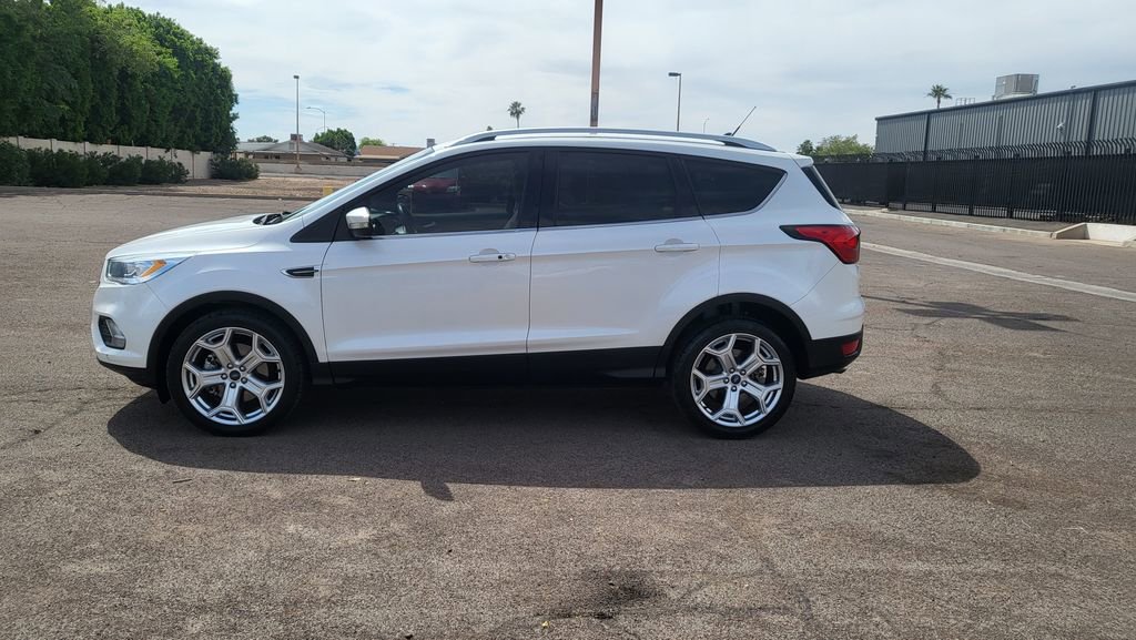 Used 2019 Ford Escape Titanium FWD image 5