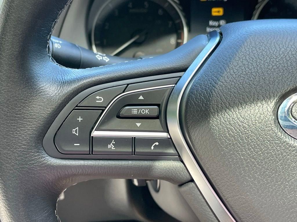 Used 2023 INFINITI Q50 Sensory AWD/4WD image 17