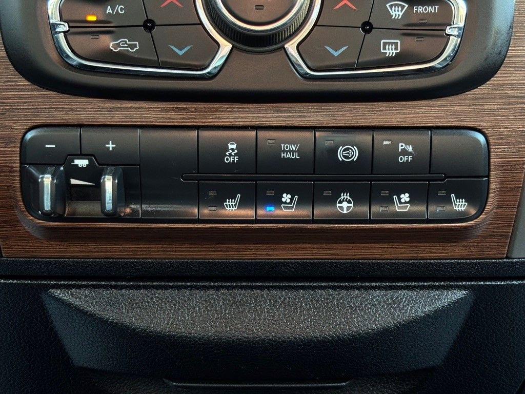Used 2014 RAM 2500 Laramie image 38