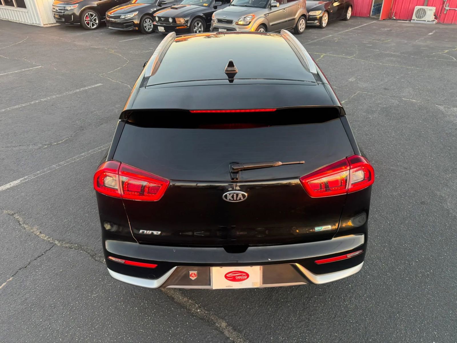 Used 2019 Kia Niro LX image 8