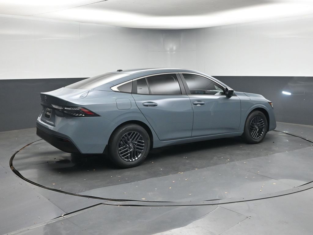 New 2026 Nissan Sentra SV image 5