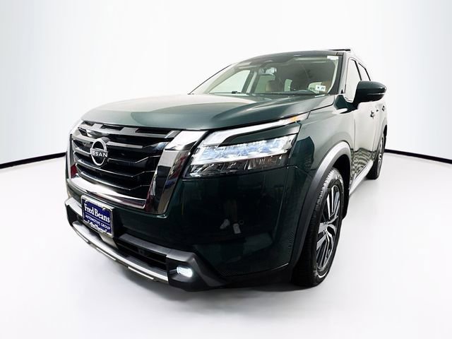 Certified 2022 Nissan Pathfinder Platinum w/ Cargo Package image 4