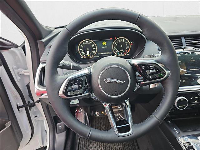 New 2024 Jaguar E-PACE R-Dynamic SE image 18