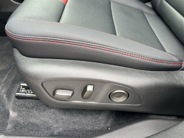 Certified 2025 Chevrolet Traverse RS w/ LPO, Floor Liner Package image 17