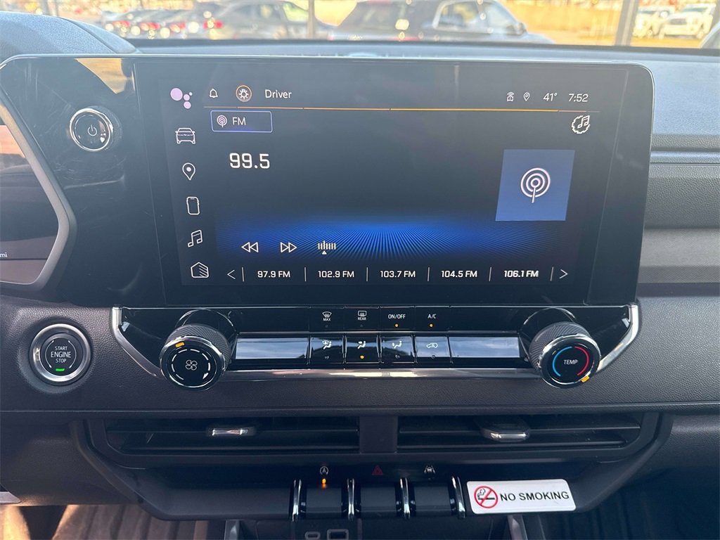 Used 2023 Chevrolet Colorado W/T image 19