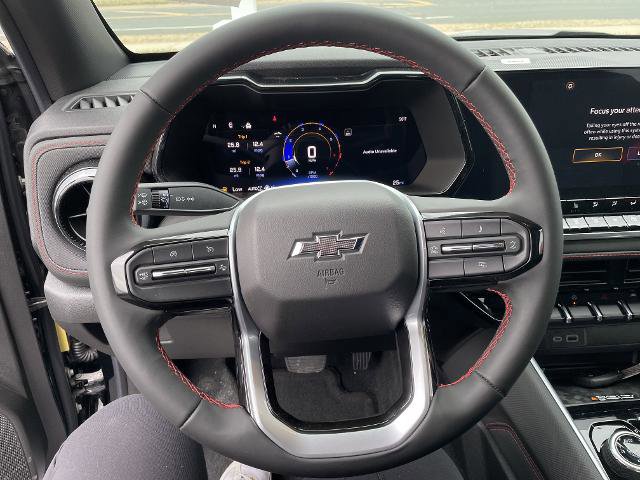 New 2025 Chevrolet Colorado Z71 w/ Technology Package AWD/4WD image 10