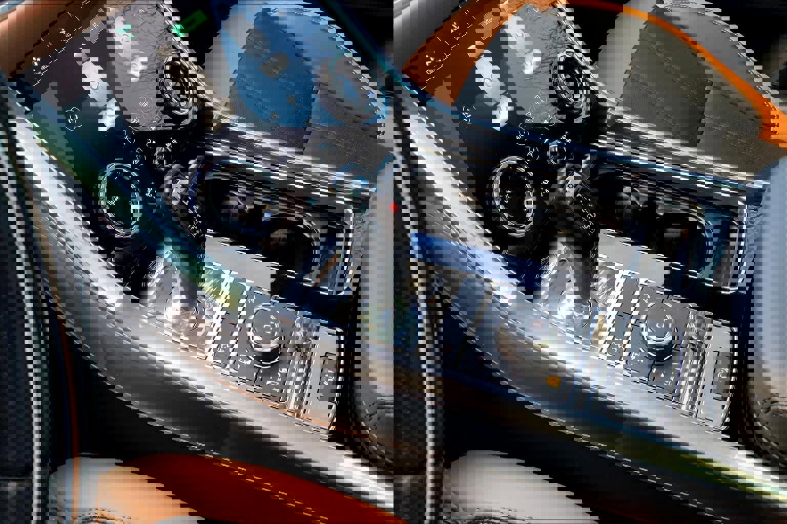 Used 2018 Land Rover Range Rover Sport HSE Dynamic image 16