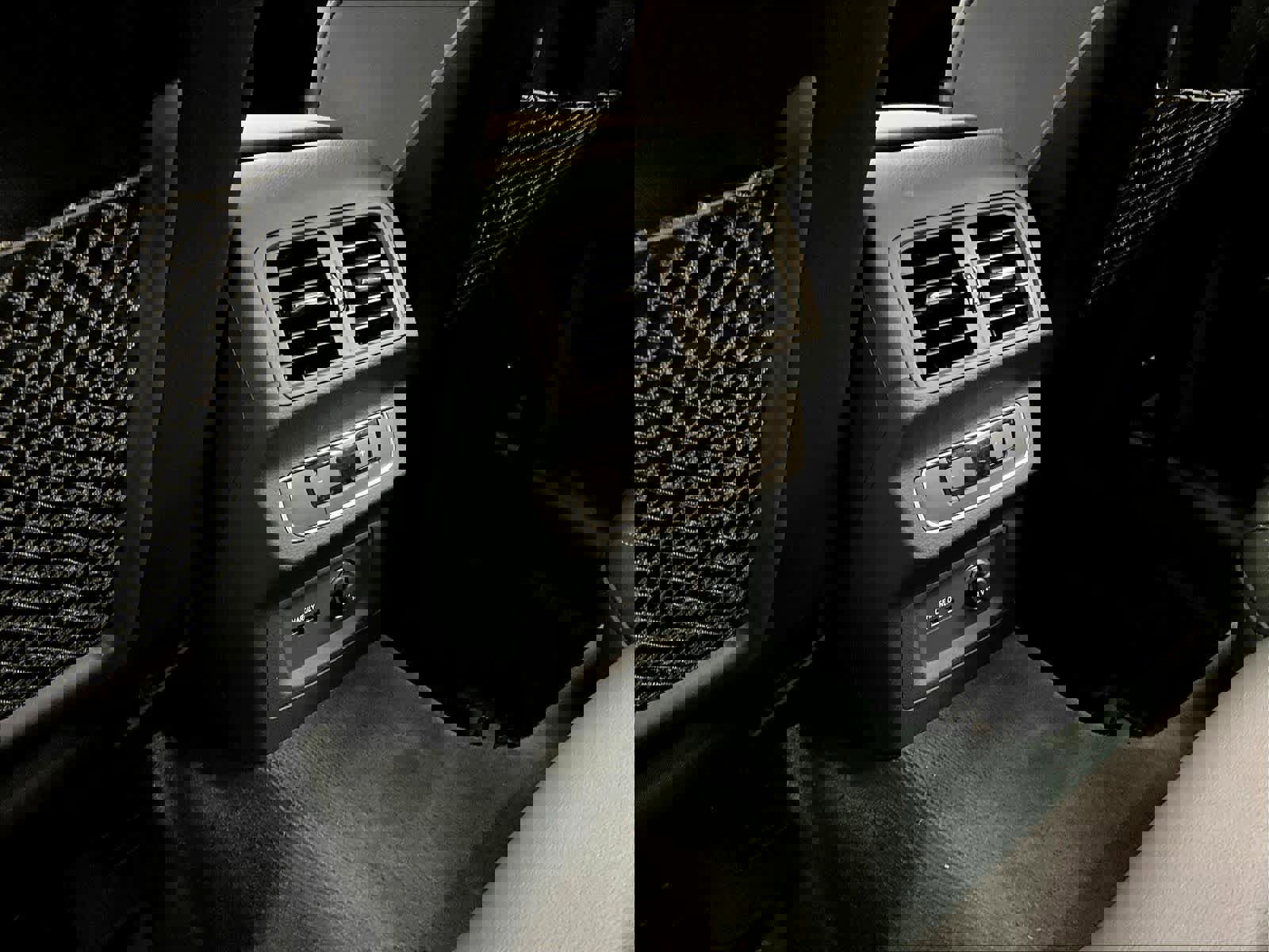 Used 2023 Audi Q5 2.0T Premium w/ Convenience Package image 37