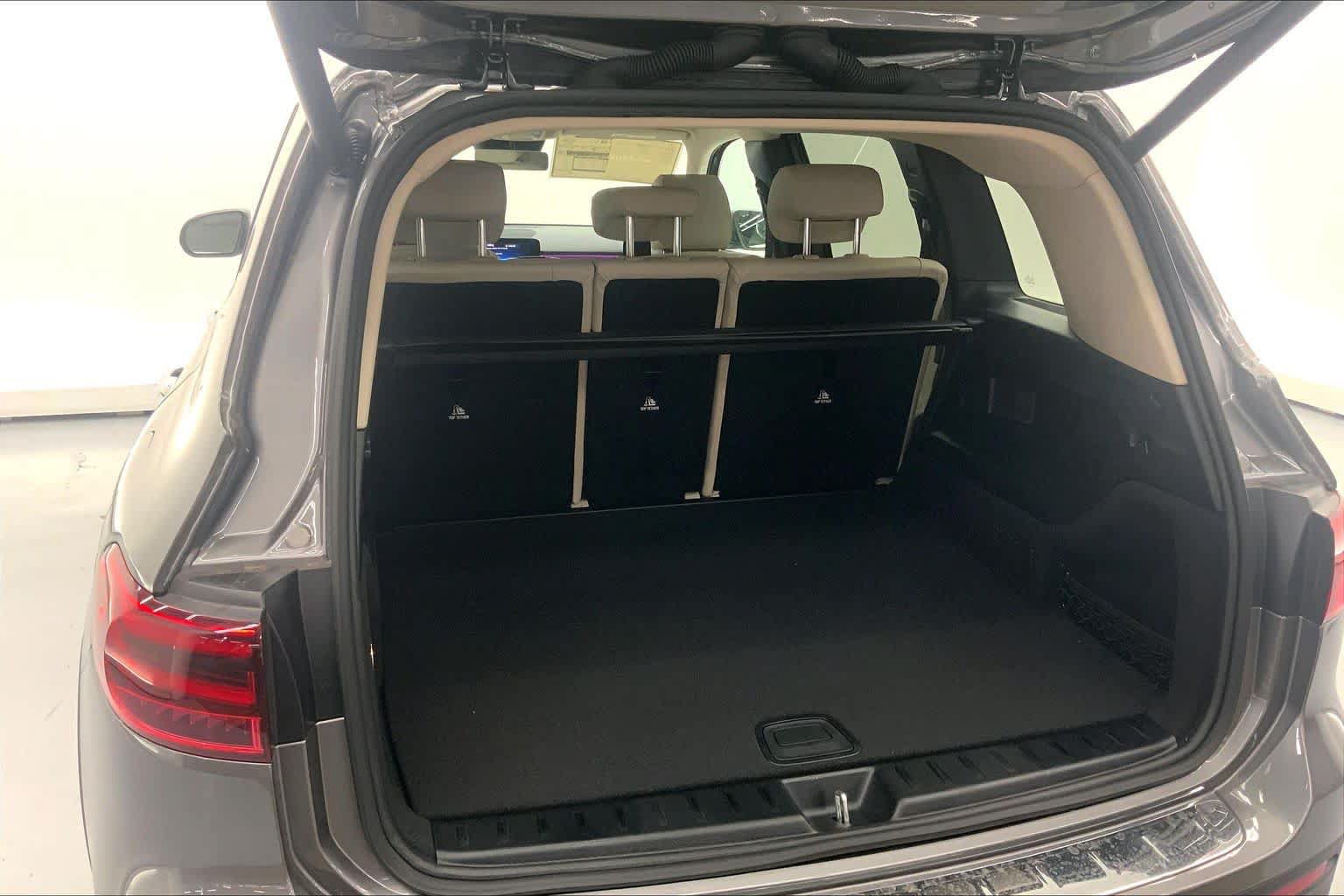 New 2026 Mercedes-Benz GLB 250 image 17