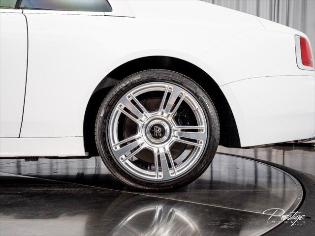 Used 2020 Rolls-Royce Wraith RWD image 9