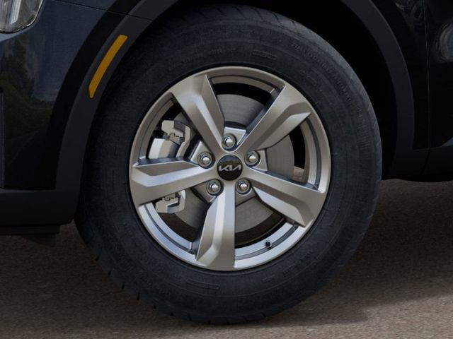 New 2025 Kia Sorento LX image 10