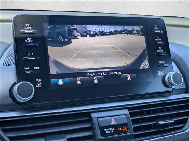 Used 2018 Honda Accord Touring image 14