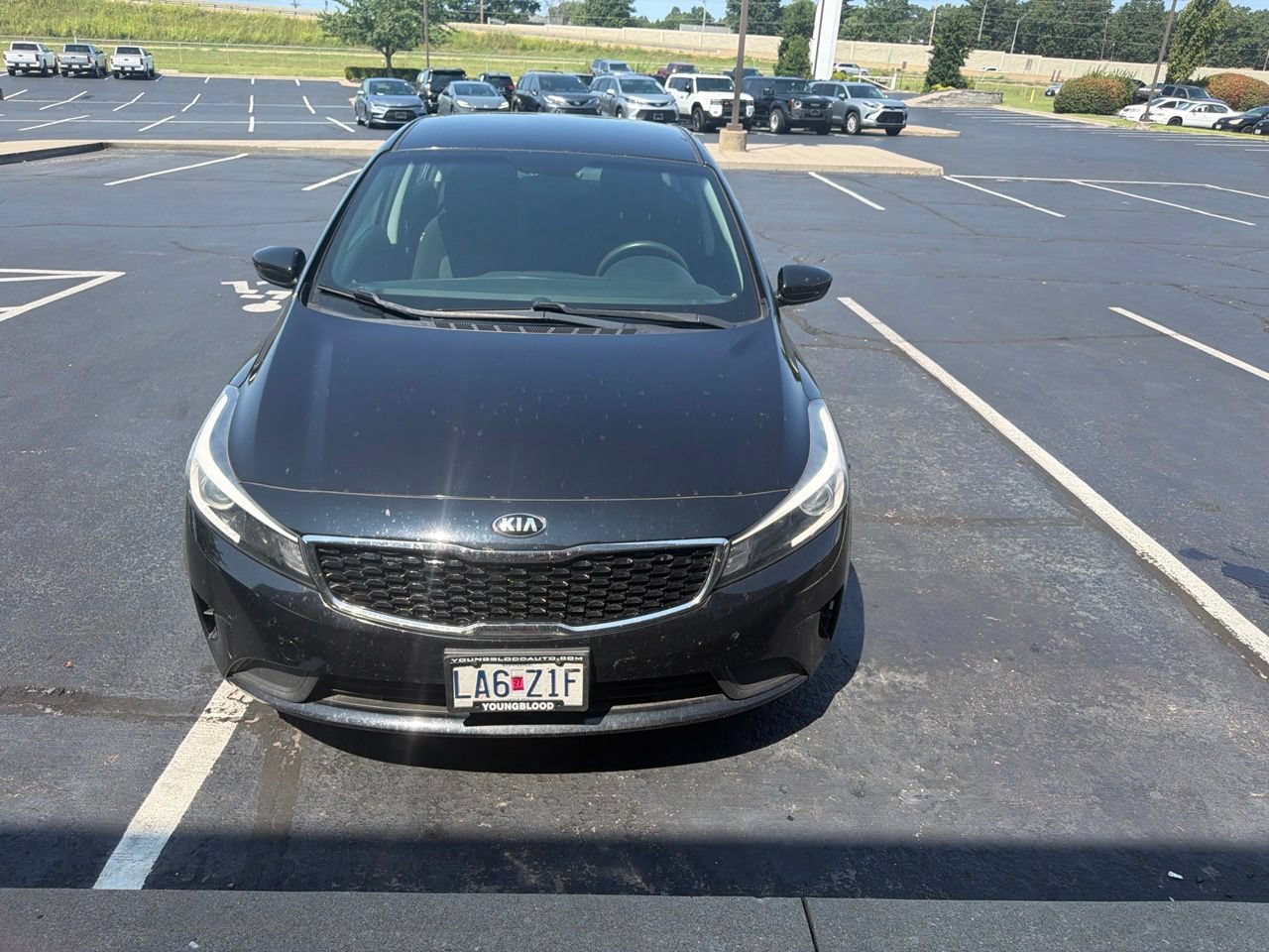 Used 2017 Kia Forte LX FWD image 3