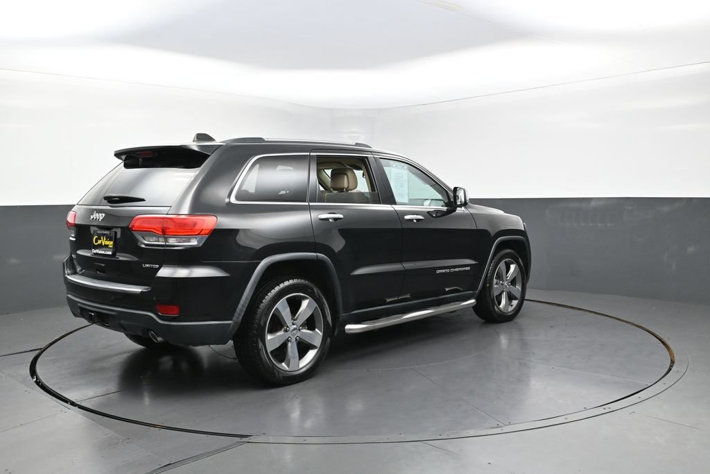Used 2015 Jeep Grand Cherokee Limited w/ Trailer Tow Group IV AWD/4WD image 6