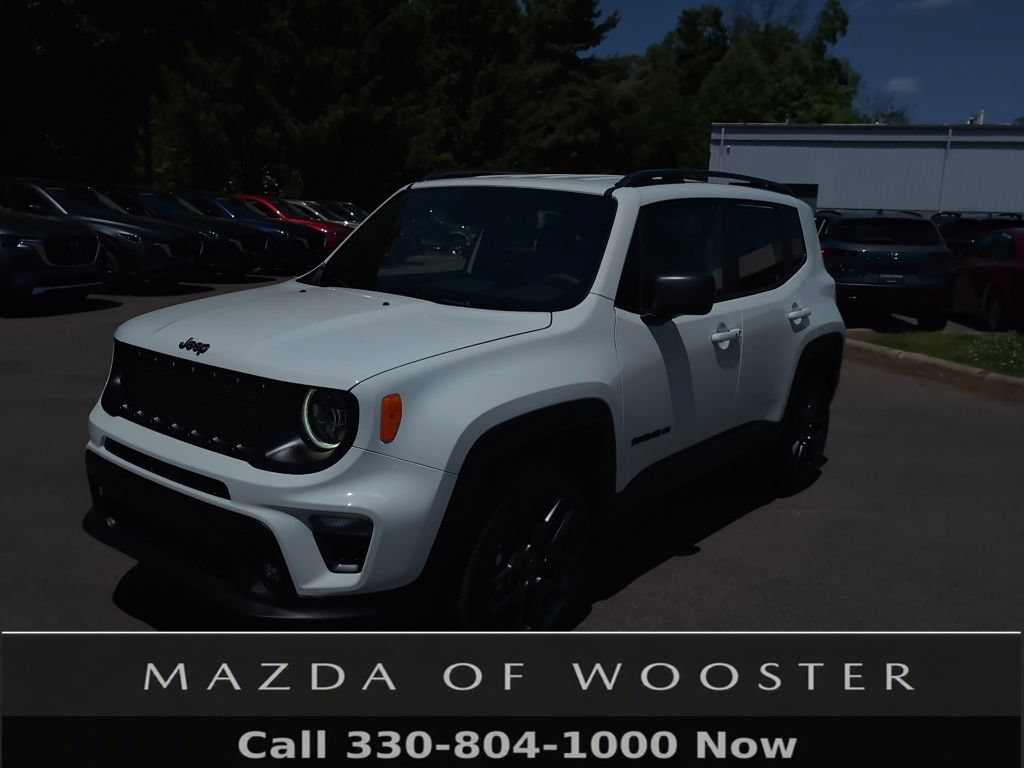 Used 2021 Jeep Renegade Latitude w/ Luxury Group II AWD/4WD image 1