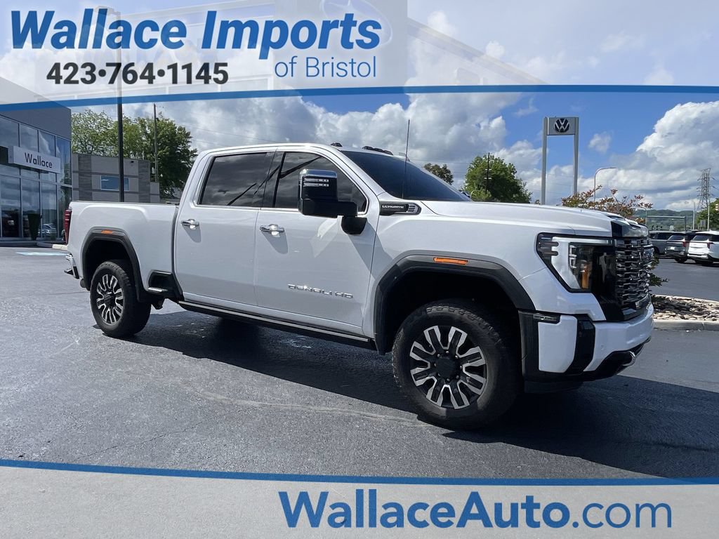 Used 2025 GMC Sierra 2500 Denali Ultimate w/ Max Trailering Package AWD/4WD image 1