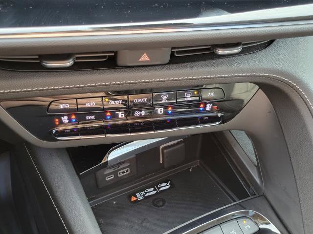 Used 2023 Buick Envision Avenir image 19