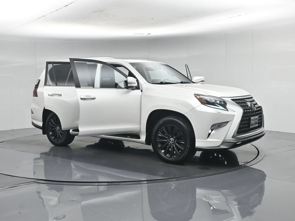 Used 2023 Lexus GX 460 Luxury w/ Sport Design Package AWD/4WD image 42
