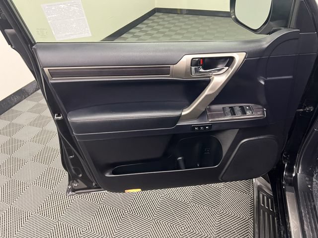 Used 2020 Lexus GX 460 Premium w/ Premium Package AWD/4WD image 9