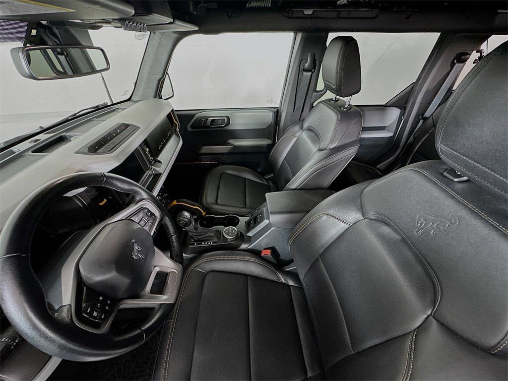 Used 2023 Ford Bronco Badlands image 11