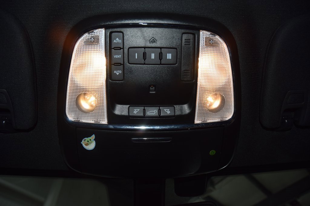 Used 2017 Jeep Grand Cherokee Limited image 51