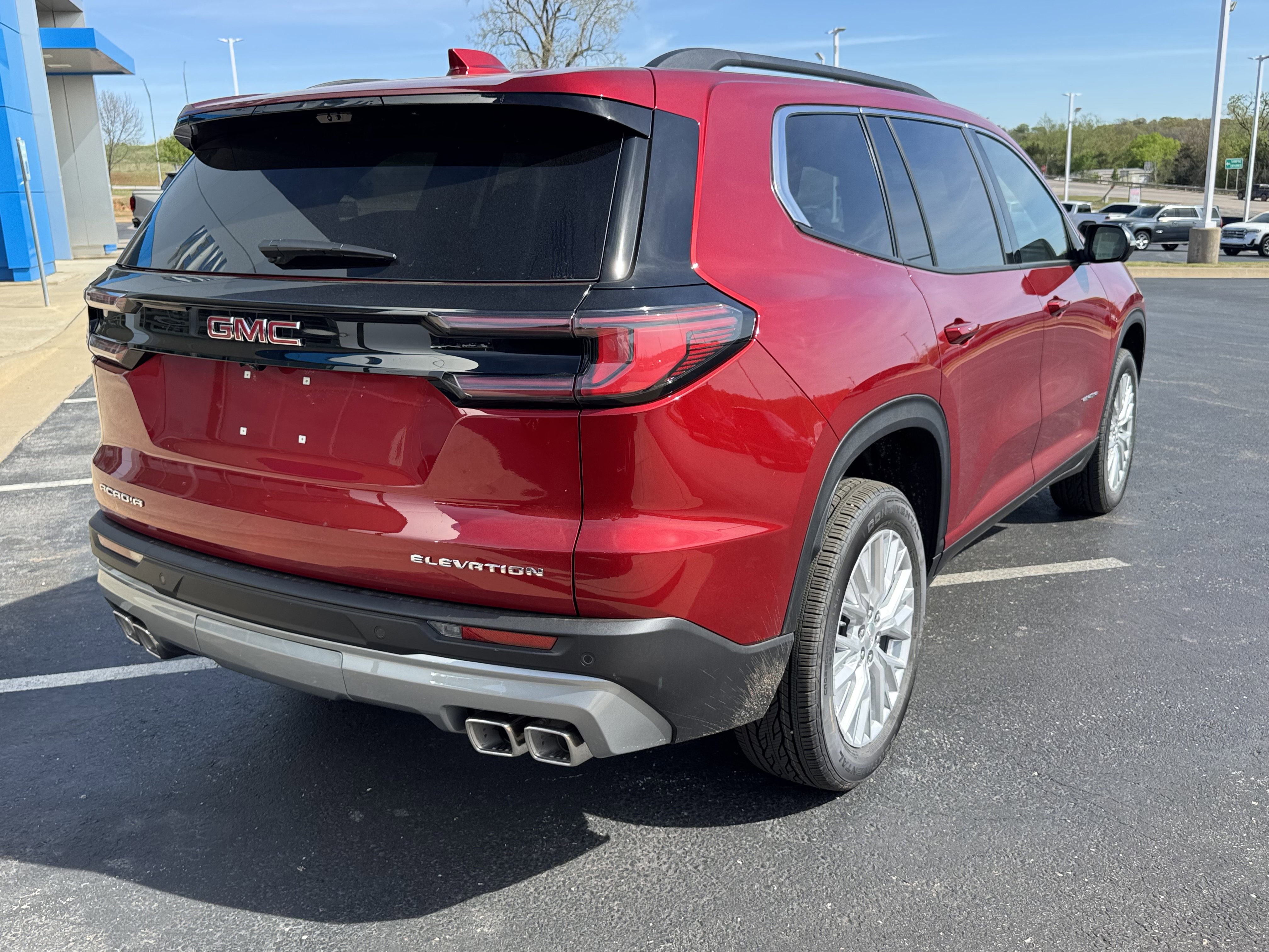 New 2026 GMC Acadia Elevation image 4