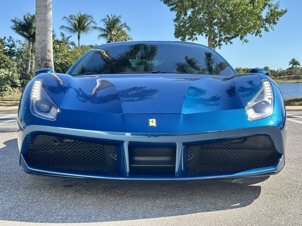 Used 2019 Ferrari 488 GTB image 3