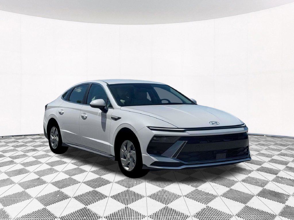 New 2026 Hyundai Sonata SE FWD image 17