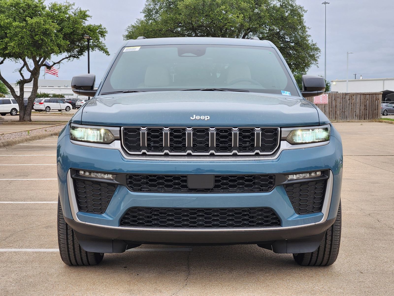 New 2026 Jeep Grand Cherokee Limited RWD image 7