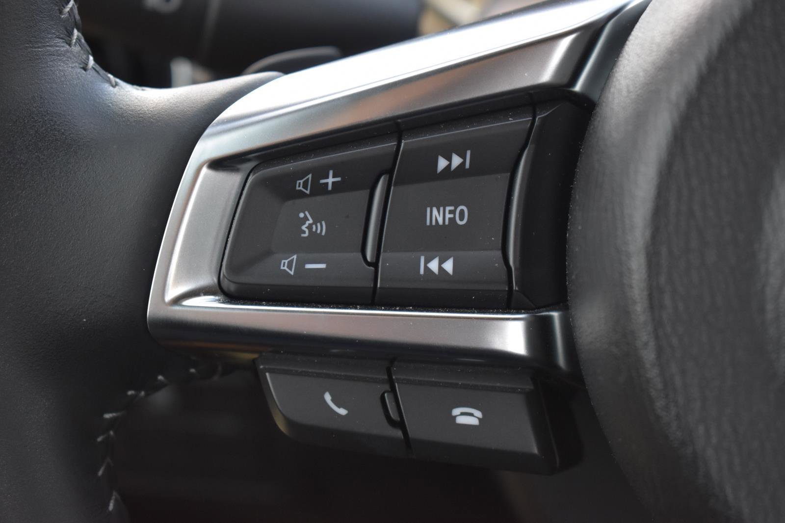 Used 2021 MAZDA MX-5 Miata RF Grand Touring image 8