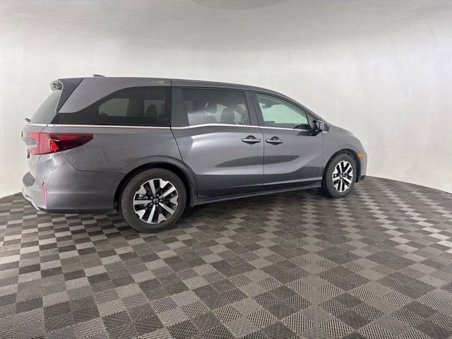 Certified 2026 Honda Odyssey EX-L image 9