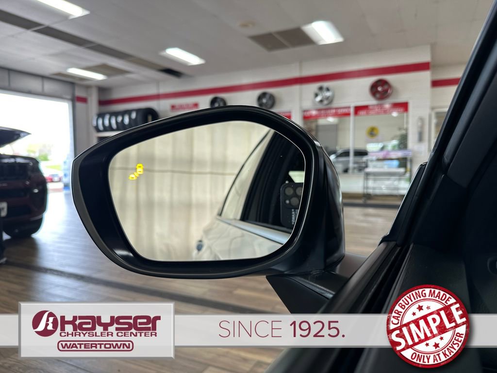 Used 2025 Honda Civic Sport image 8
