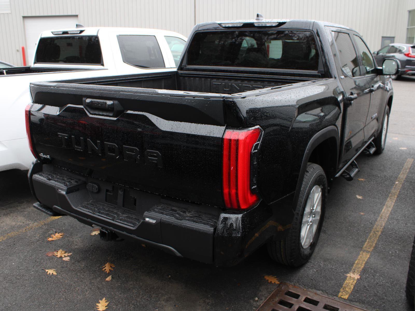 New 2026 Toyota Tundra SR5 image 6