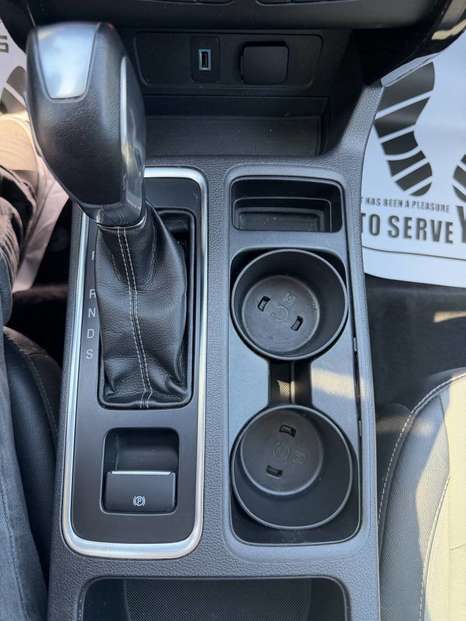 Used 2019 Ford Escape Titanium image 24