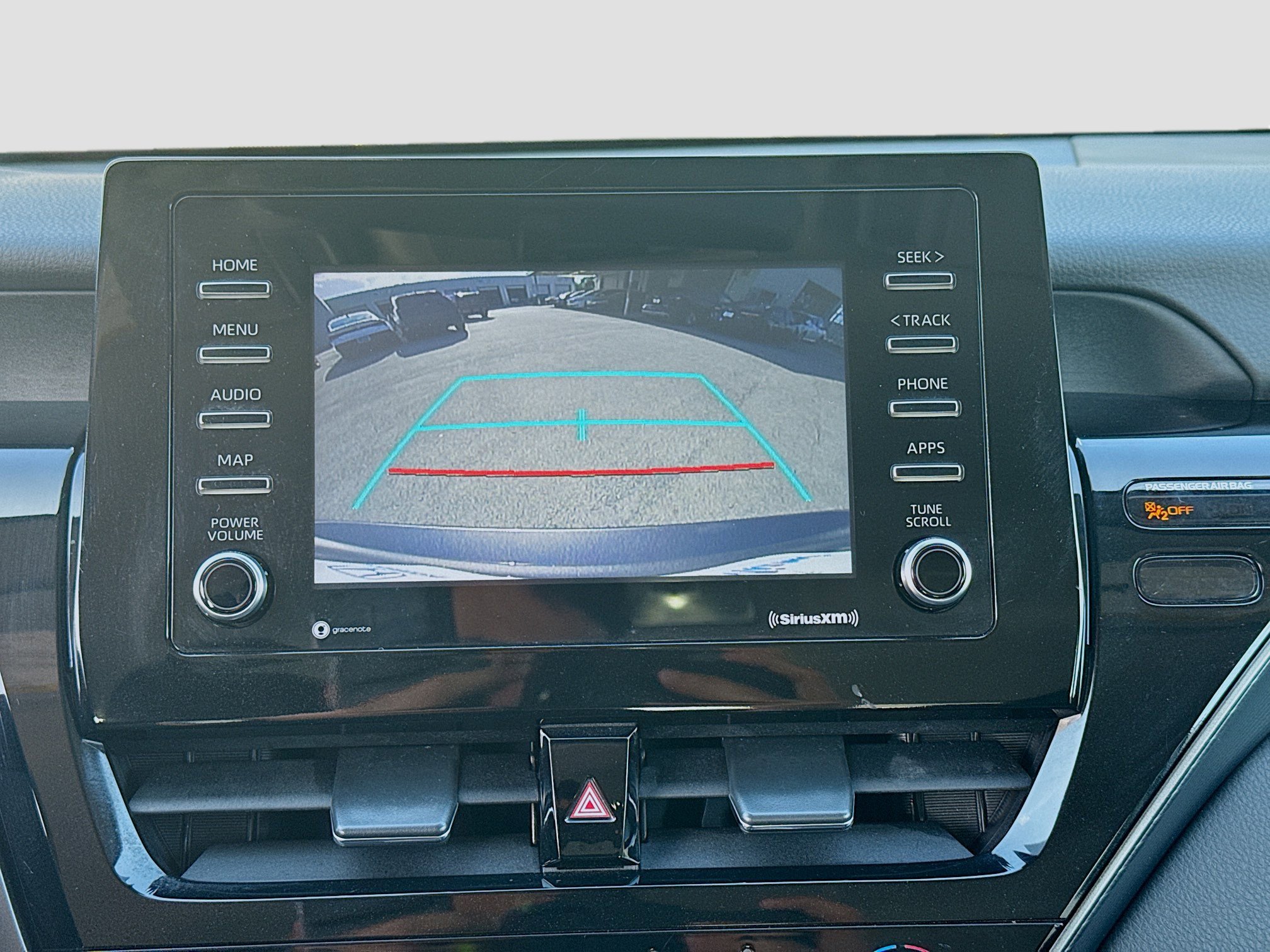 Used 2021 Toyota Camry LE FWD image 13