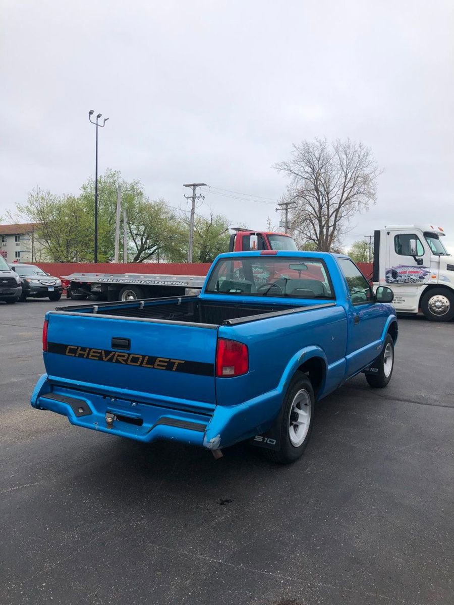 Used 1994 Chevrolet S10 Pickup 2WD Regular Cab image 5