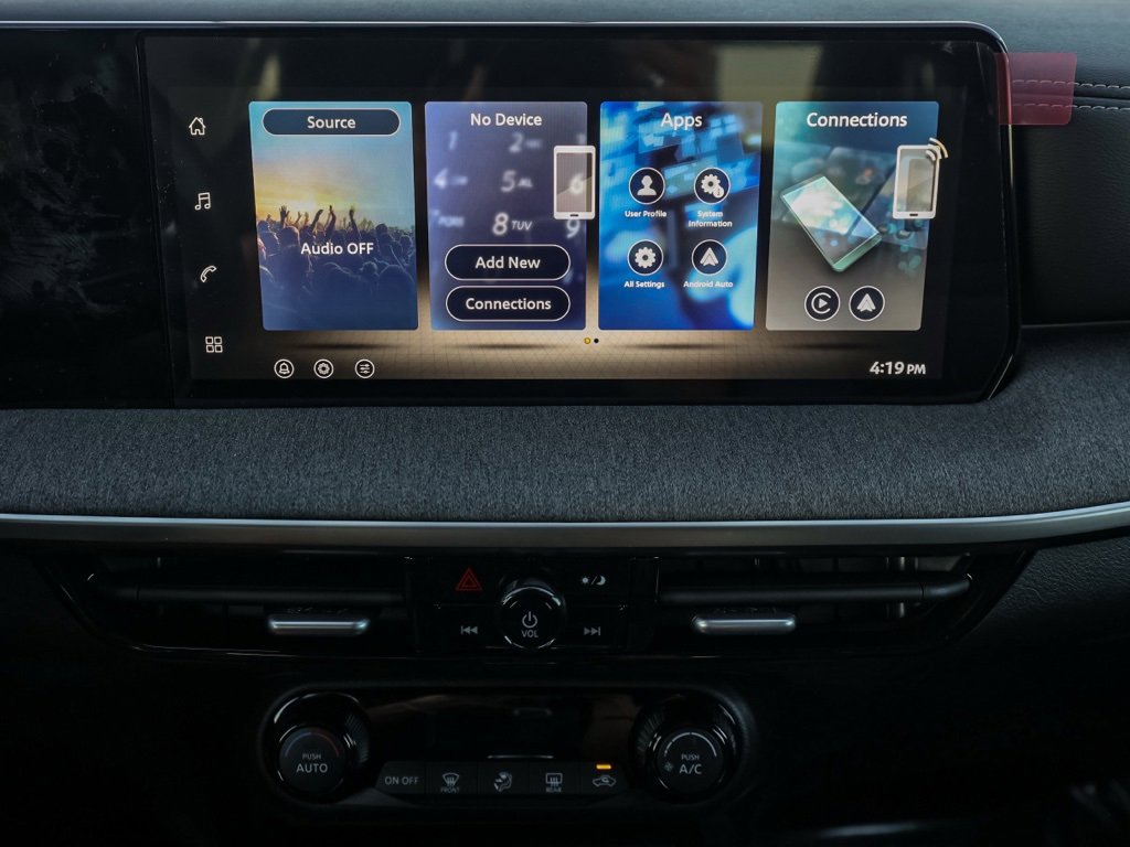 New 2026 Nissan Kicks SV image 29