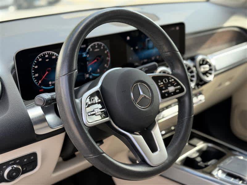 Used 2020 Mercedes-Benz GLB 250 image 6