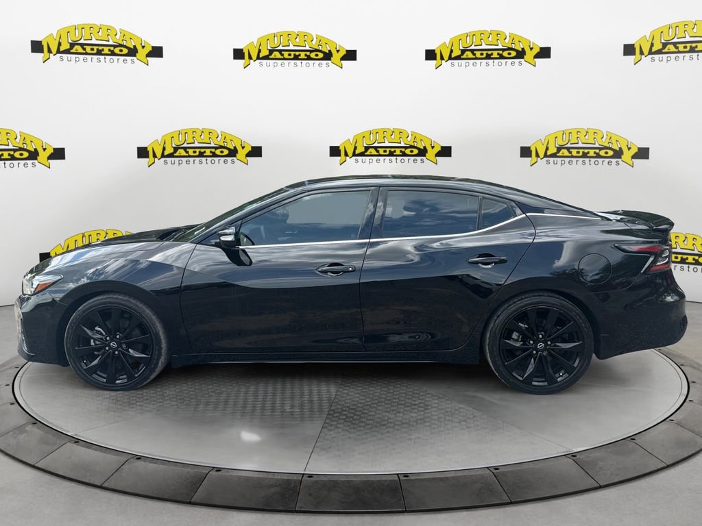 Used 2023 Nissan Maxima SR w/ Sport Mat Group FWD image 2