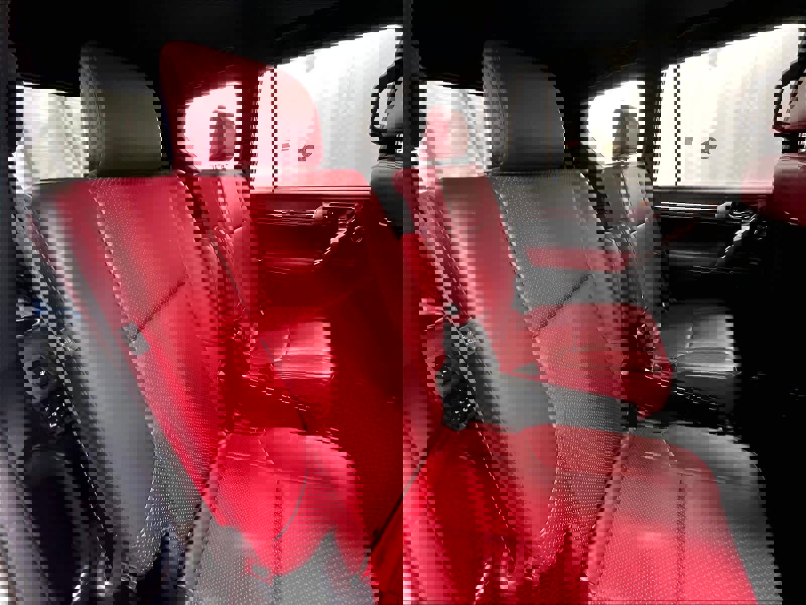 Used 2023 Lexus GX 460 Luxury w/ Sport Design Package image 16