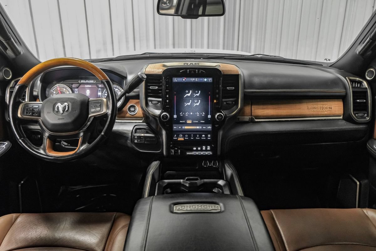Used 2022 RAM 3500 Limited AWD/4WD image 14